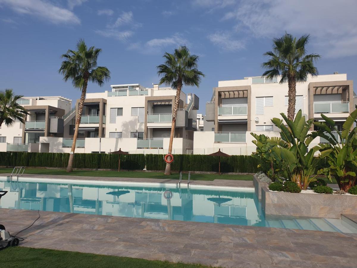 El Mirador Amelie Ground Floor Apartment In Torrevieja Punta Prima Wifi Pool And Close To Beach And Golf Buitenkant foto